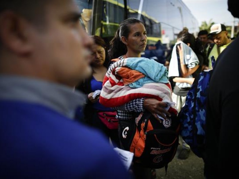 Parlamentarios de Latam piden atacar causas de la migración