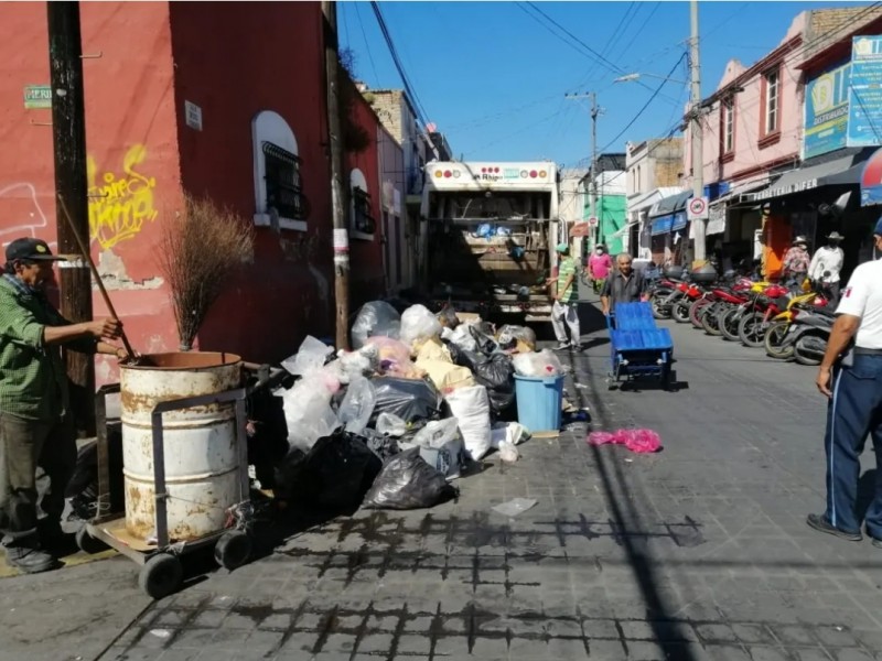 Paro del SUTSEM deja 20 colonias sin recolección de basura