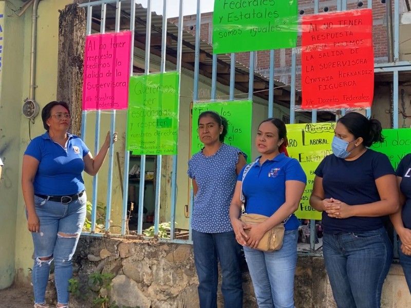 Paro en supervisión preescolar de Petatlán cumple una semana