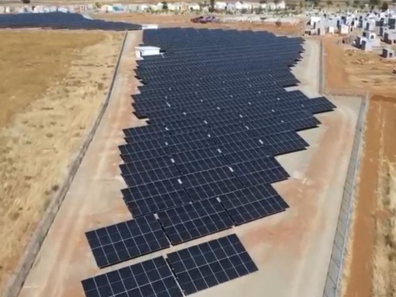 Parque fotovoltaico de la JIAPAZ, listo pero sin operar