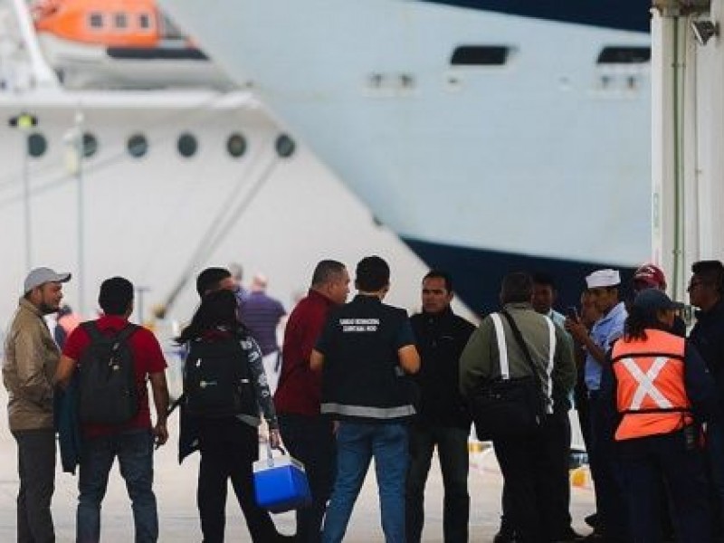 Pasajeros de crucero Meraviglia desembarcan en Cozumel