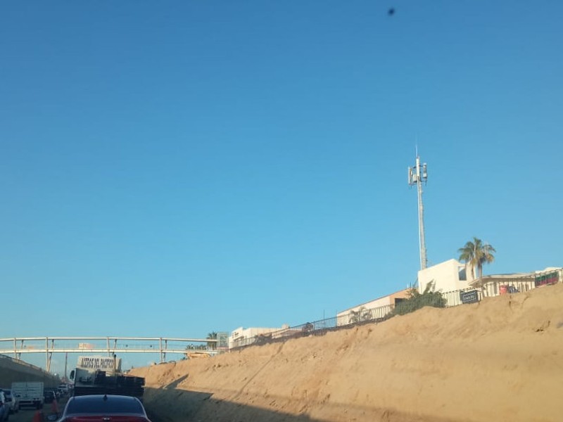 Paso a desnivel de San José del Cabo lleva avance del 54%