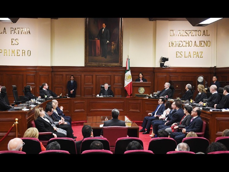 Pastor cuestiona resoluciones de la Corte sobre adopción homoparental