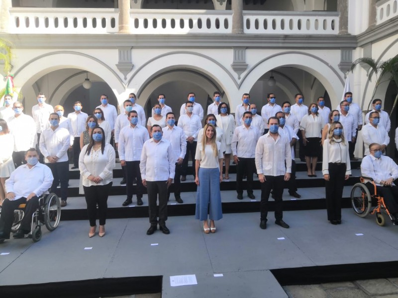 Patricia Lobeira presentó a su equipo de trabajo