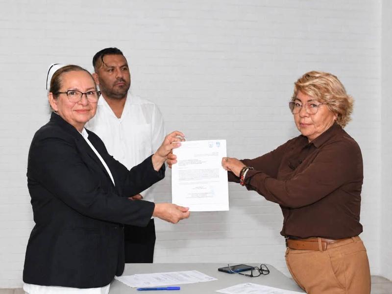Patricia Ramírez asume dirección de enfermería de Universidad Benito Juárez