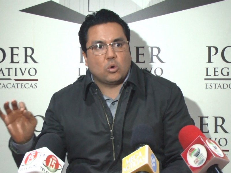 Patronato deberá rendir cuentas mañana: Omar Carrera