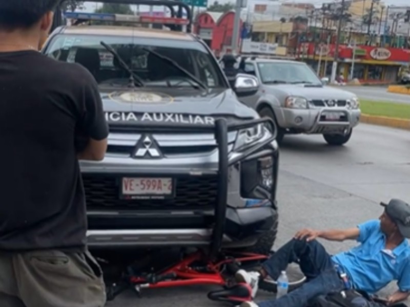 Patrulla de IPAX atropelló a ciclista en Xalapa