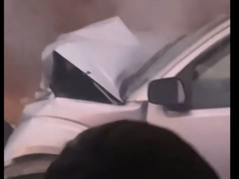 Patrulla de Tulcingo choca de manera frontal contra particular