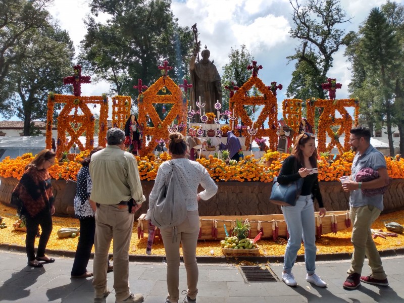 Pátzcuaro no cerrará sus puertas para noche de muertos