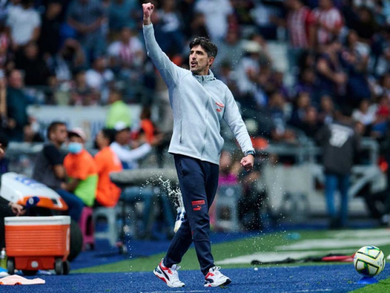 Paunovic continuara al frente de Chivas en el Clasico Tapatío