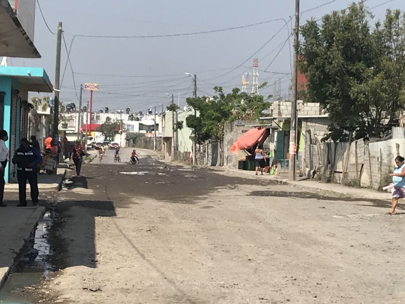 Pavimentarán con concreto hidráulico avenida Guacamaya en Veracruz