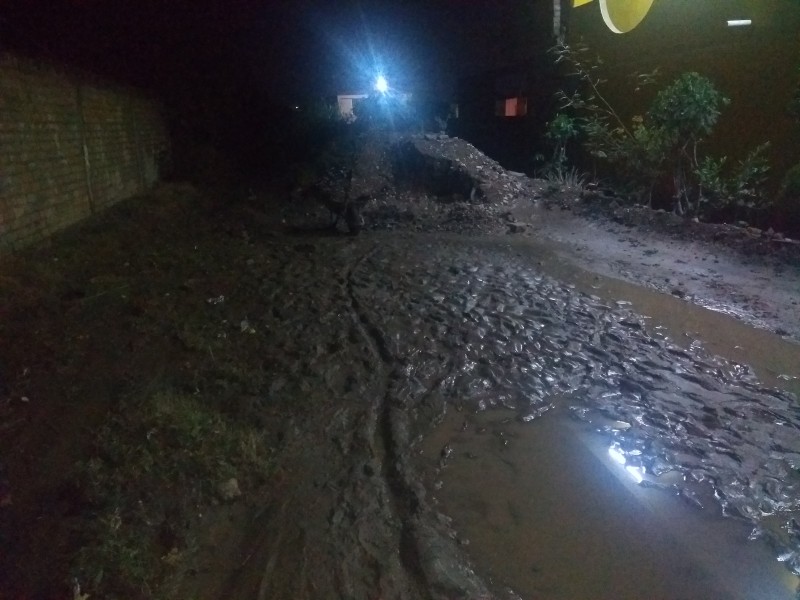 PC no atiende llamado en casa inundada