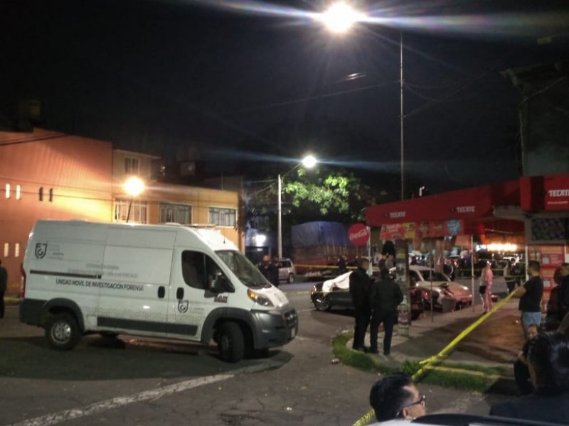 Pelea campal en bar deja un muerto y tres heridos