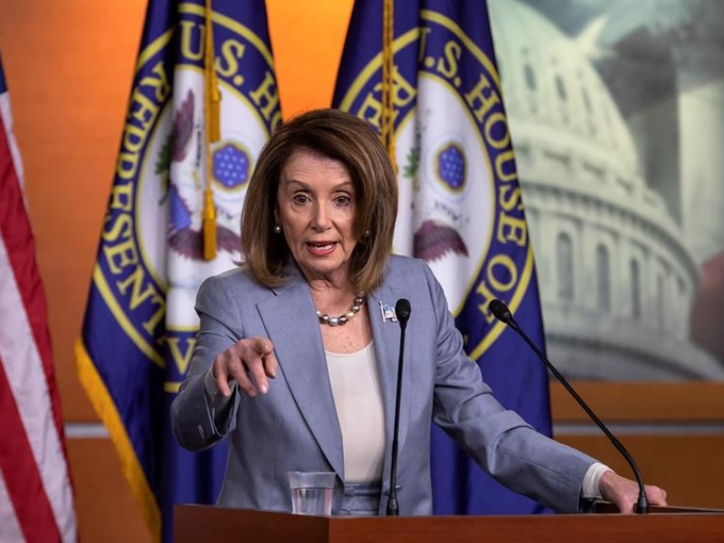 Pelosi acusa a Trump de obstruir justicia