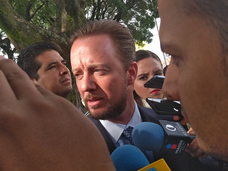 Pemex debe brindar seguridad a sus ductos: Banck