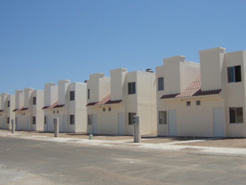 Pendiente, construcción de 6,500 viviendas