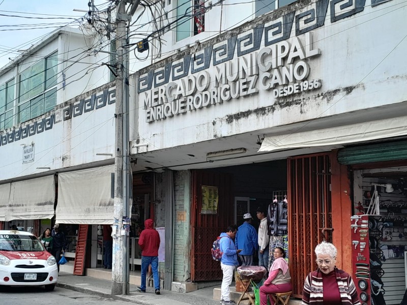 Pendiente rehabilitación del sistema eléctrico en Mercado Municipal