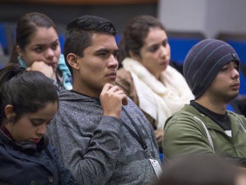 Perciben jóvenes inseguridad principalmente en calles