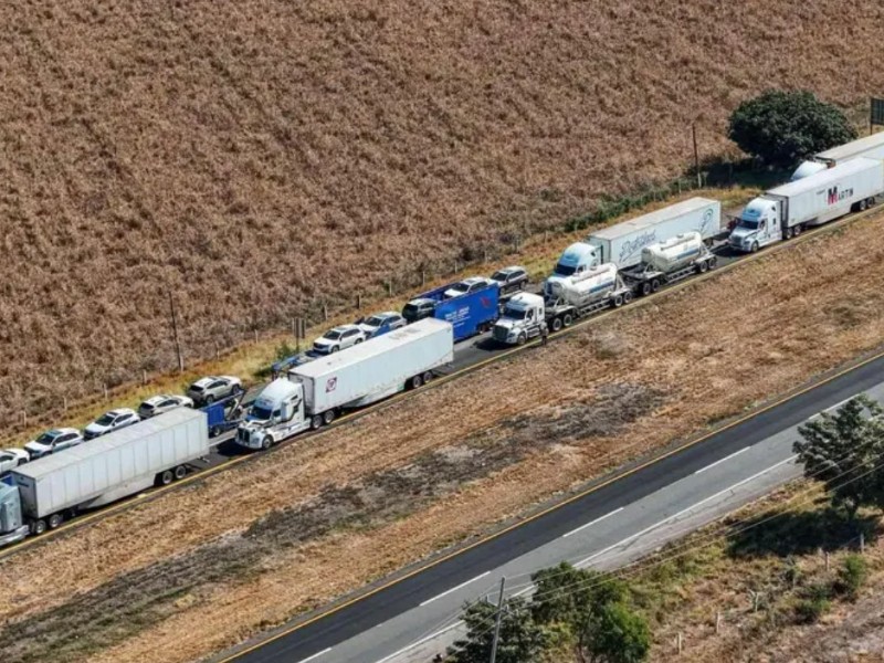 Pérdidas de hasta 900 mil millones de pesos por bloqueos carreteros: Canacar