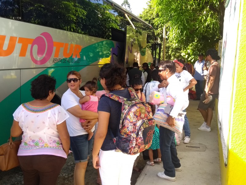 Peregrinos inician caravana a la basílica de Guadalupe