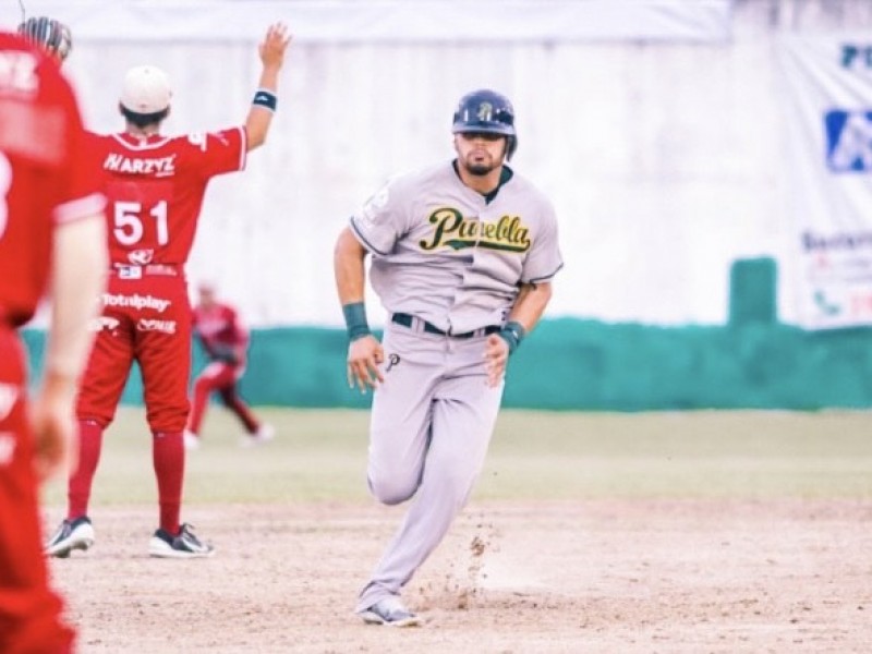 Pericos de Puebla líder de la Zona Centro