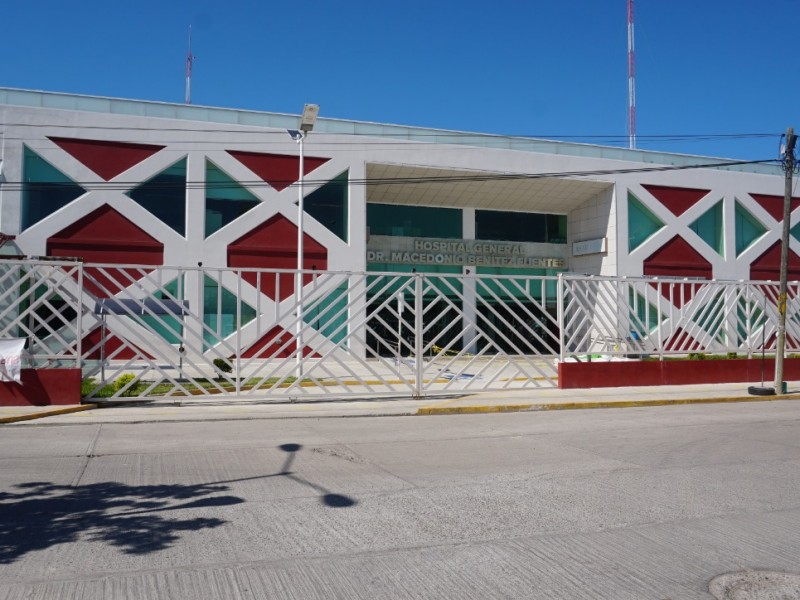 Permanece cerrada la Unidad Triage del Hospital MBF de Juchitán