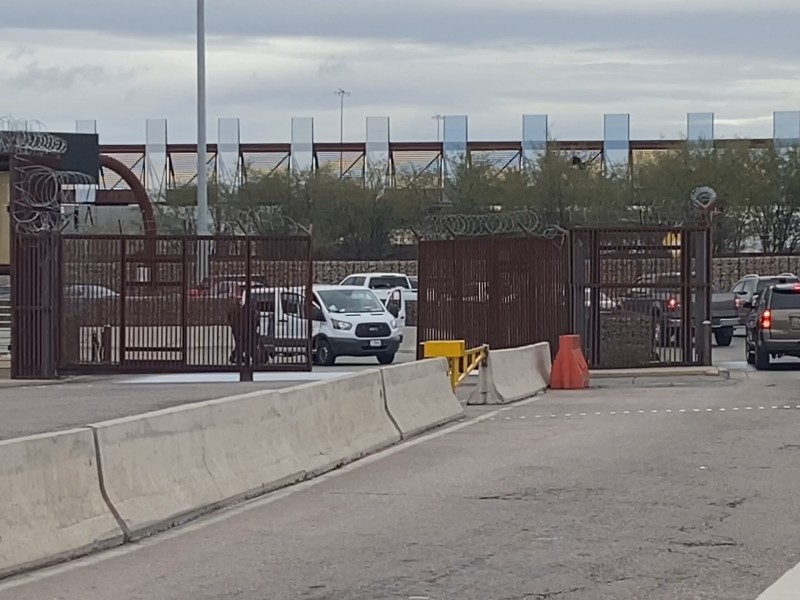 Permanece cerrado acceso a México en Mariposa