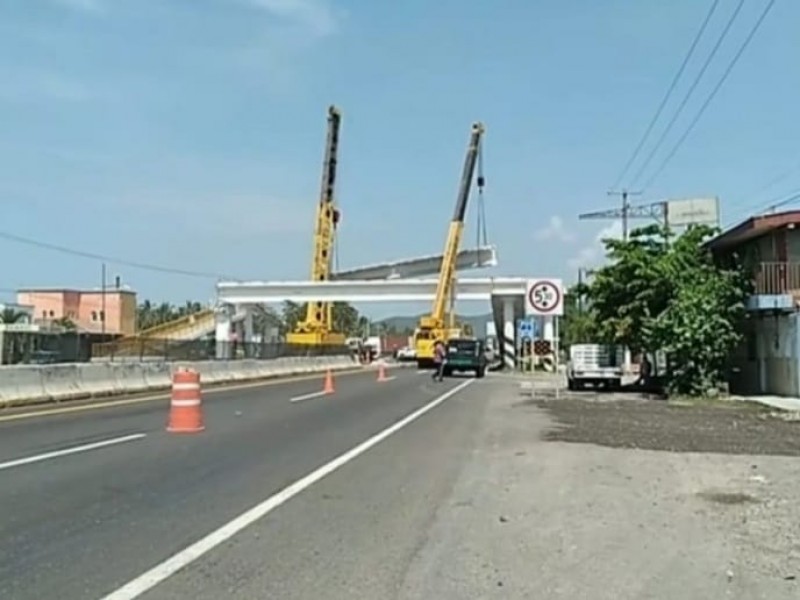 Permanecerá cerrada autopista Colima-Manzanillo de 10:00-12:00 por colocación de puente