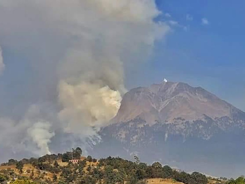 Persiste incendio en Pico de Orizaba, sigue activo en 3-zonas