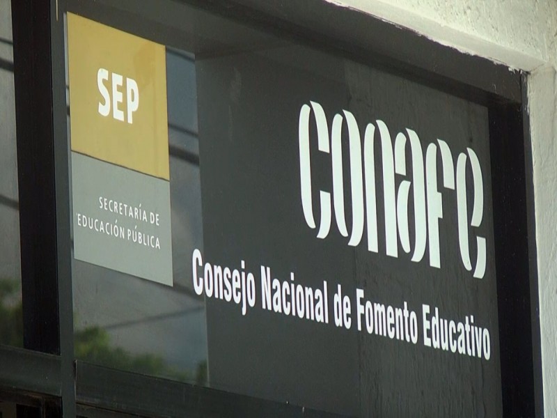 Personal de CONAFE denuncia despido injustificado