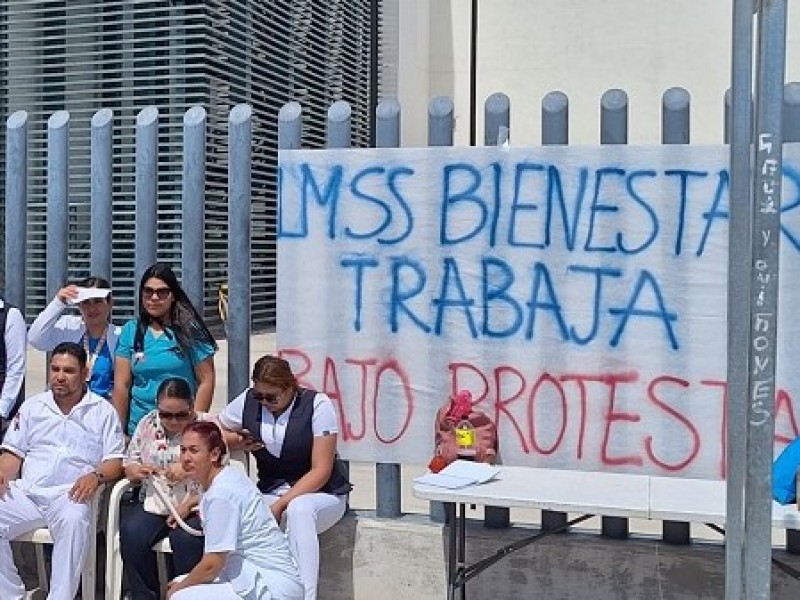 Personal de Hospital General de Gómez Palacio trabaja bajo protesta