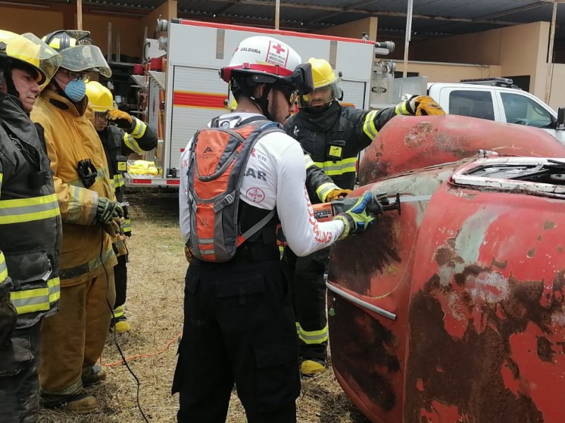 Personal de Protección Civil Xalapa recibe cursos de capacitación