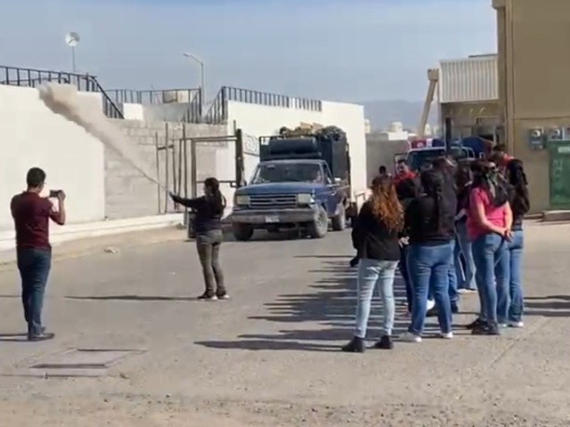 Personal de tiendas Waldos en Cajeme reciben capacitaciones