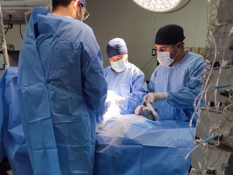 Personal del IMSS reconoce a familiares de donadores de órganos