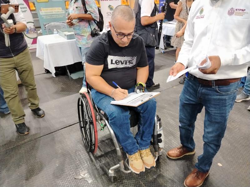 Personas con discapacidad buscan empleo y no las contratan en Veracruz