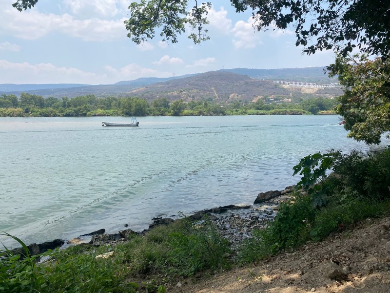 Pesca en río Grijalva, podría ser un riesgo para consumidores