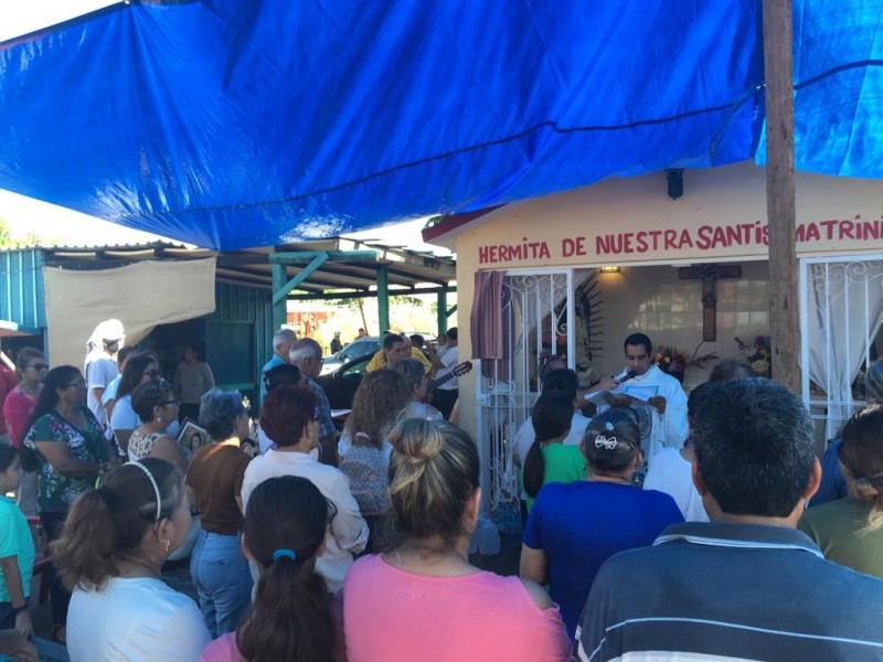 Pescadores de altamar piden por una buena temporada camaronera