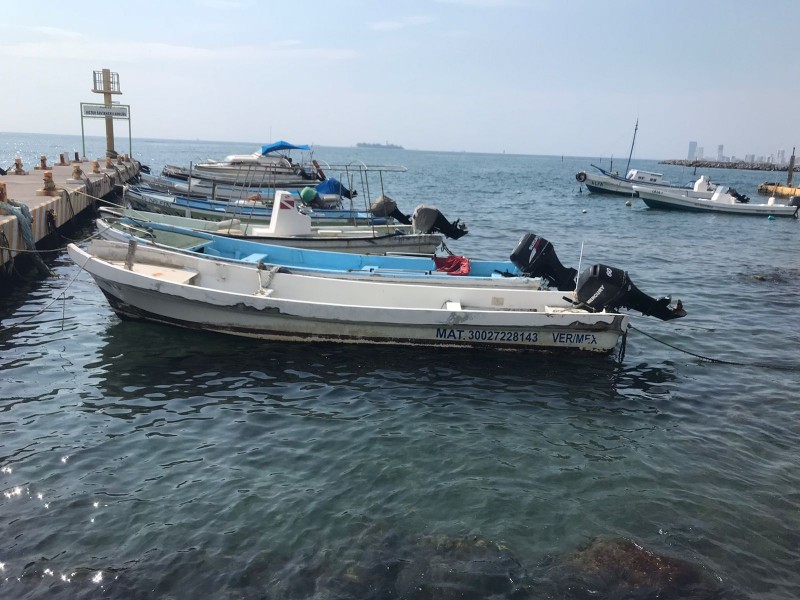 Pescadores se preparan para ciclones en Veracruz