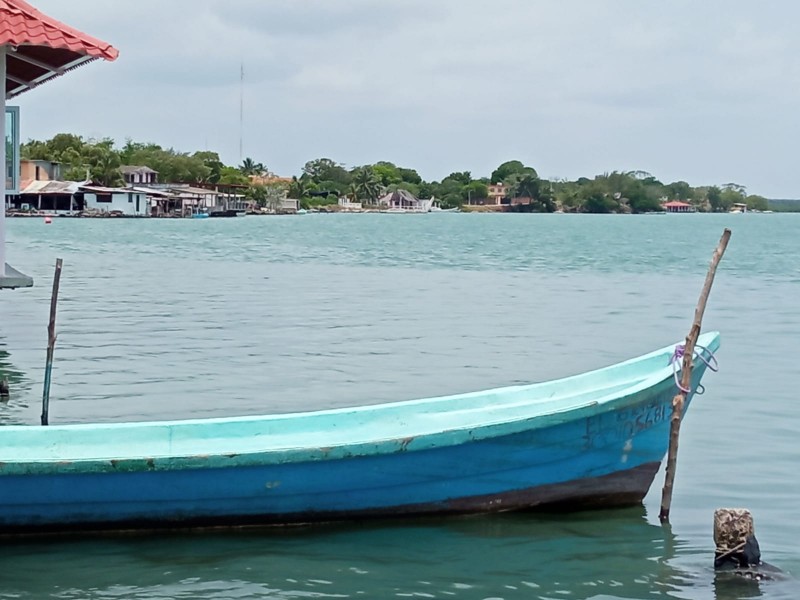 Pescadores señalan daño en la laguna de Tampamachoco