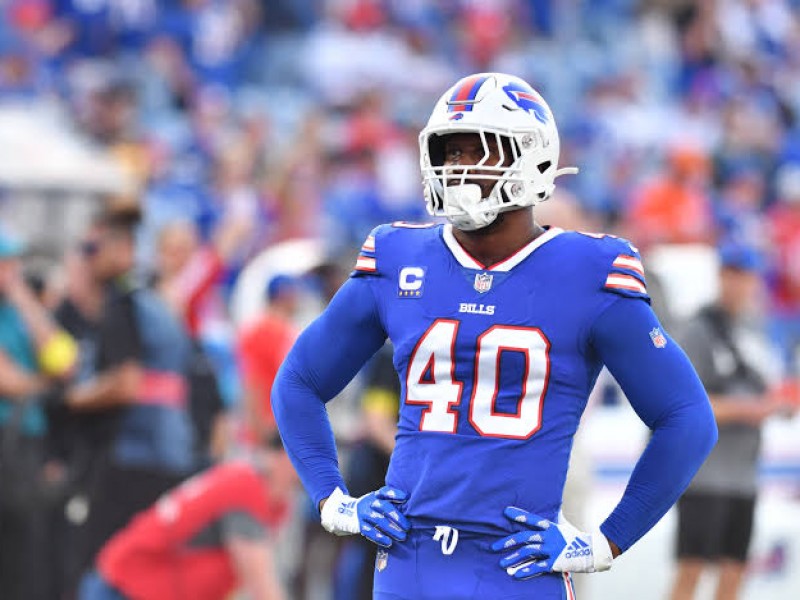 Pese a acusación por violencia, Bills contemplan a Von Miller