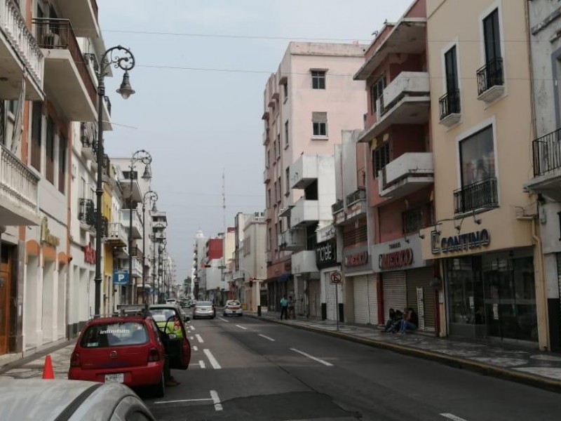 Pese a Decreto Oficial Veracruz no cierra calles