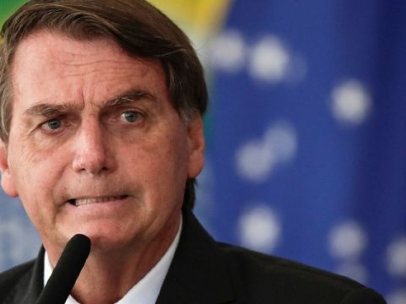 Pese a desbordamiento hospitalario, Bolsonaro rechaza confinamiento nacional