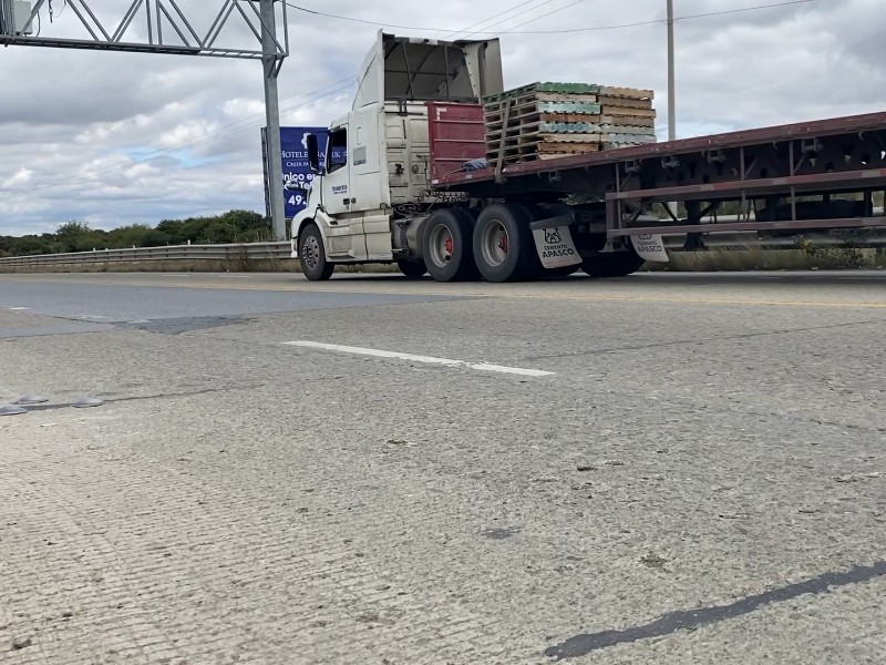 Pese a inversión millonaria, carreteras de Zacatecas siguen destruidas