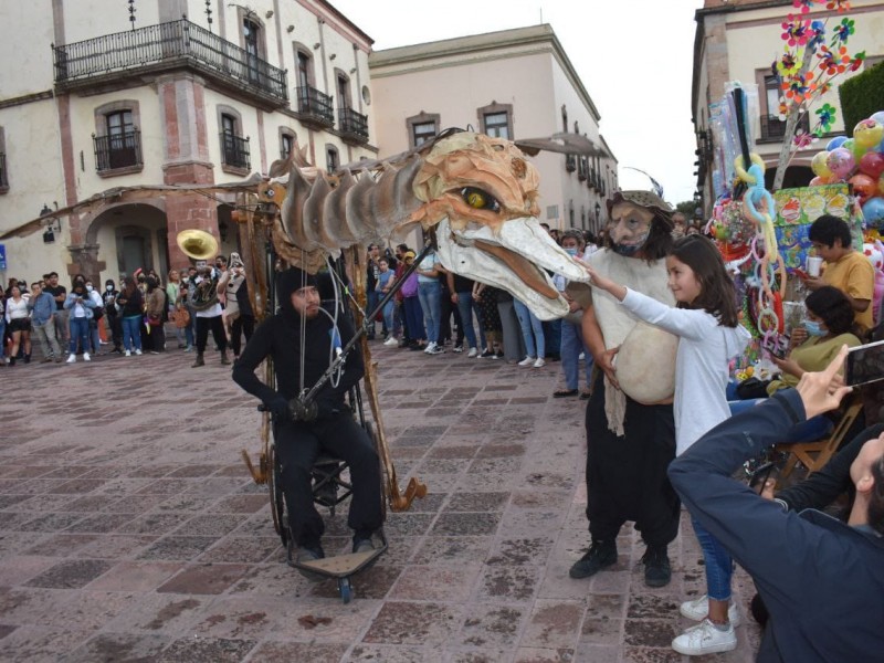 Pese al clima, continuaron las actividades del Festival Querétaro Experimental