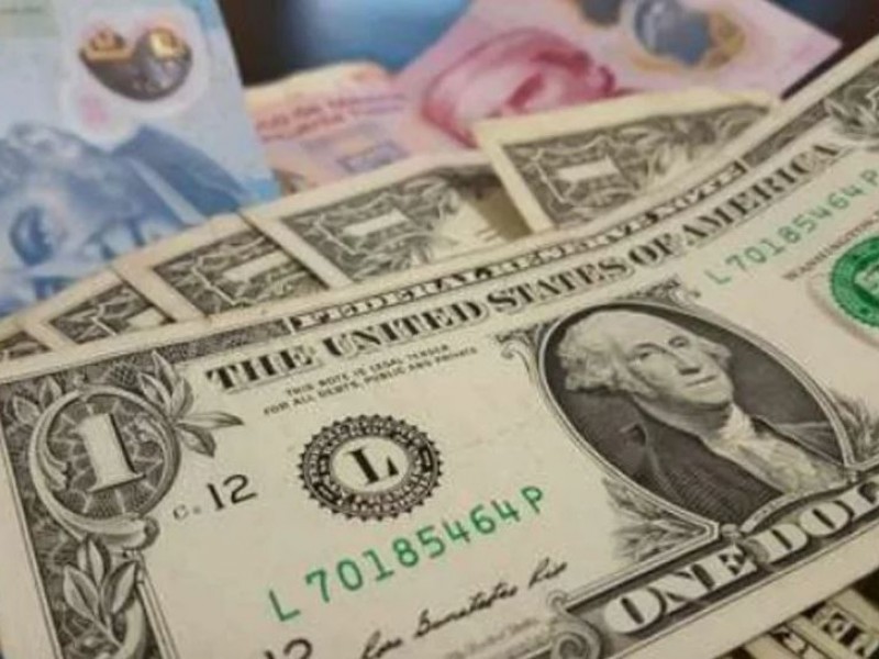 Peso cae y dólar se cotiza en 20 unidades