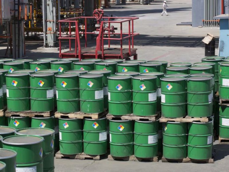 Petróleo supera de nuevo, los 100 dólares por barril | Meganoticias