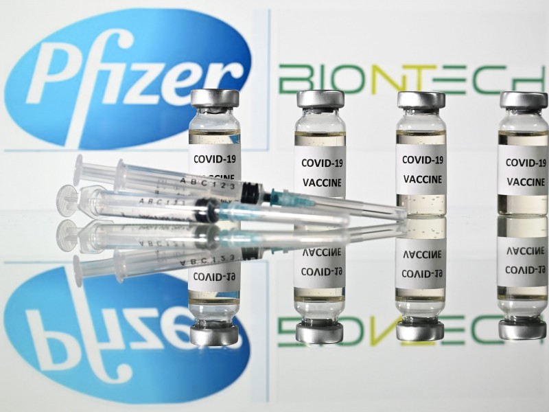 Pfizer limita meta de producción de su vacuna Covid-19
