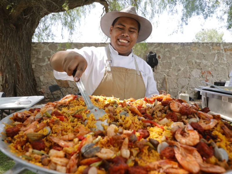 Picnic En Blanc se realiza con éxito en Viñedos Azteca