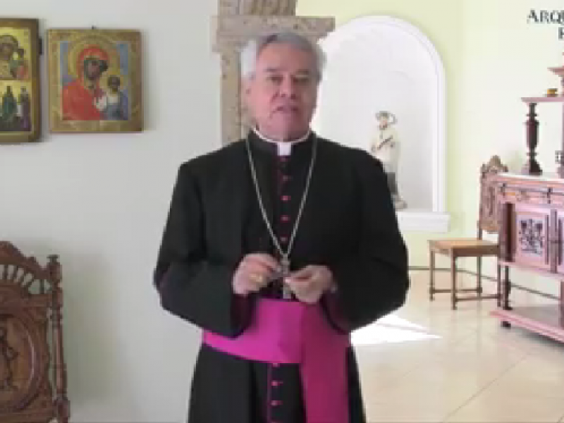 Pide arzobispo Alfonso Cortés, disciplina ante Covid-19