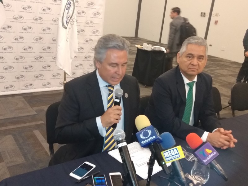 Pide COMCE mantener estado de derecho en Aeropuerto